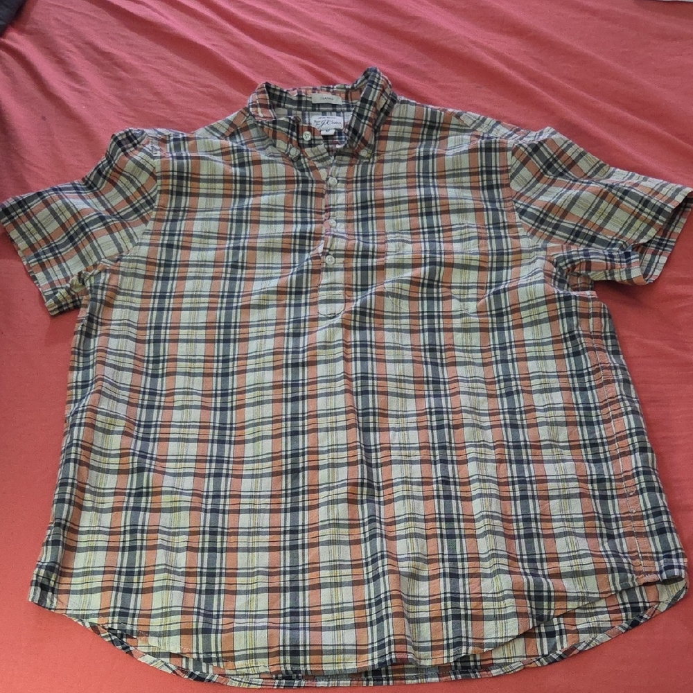 Casual Plaid Button-Down Shirt for Men